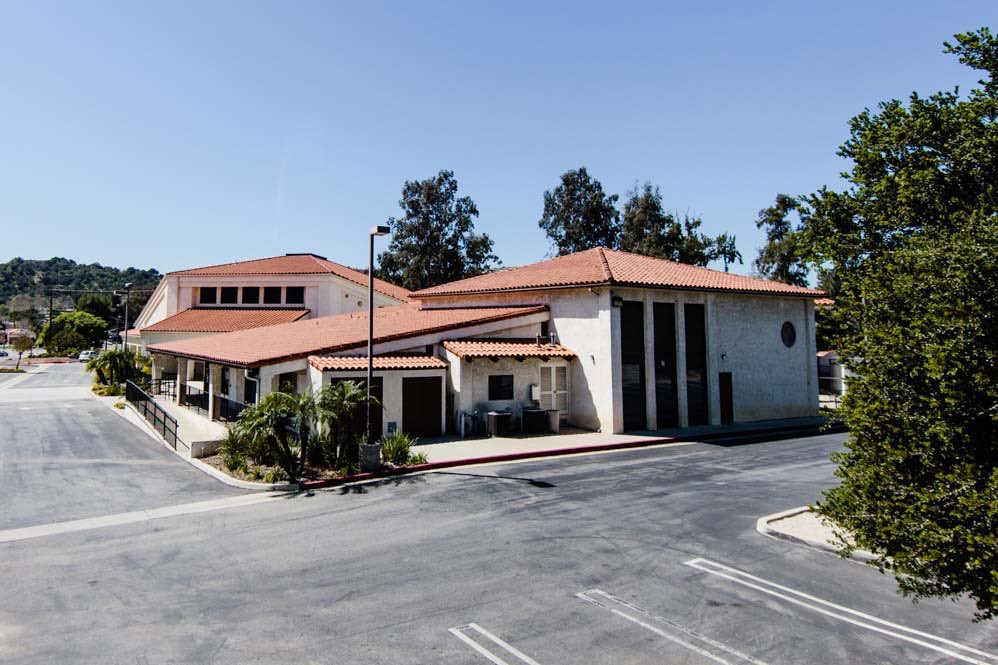 Evangelical Church: Campus from the parking lot