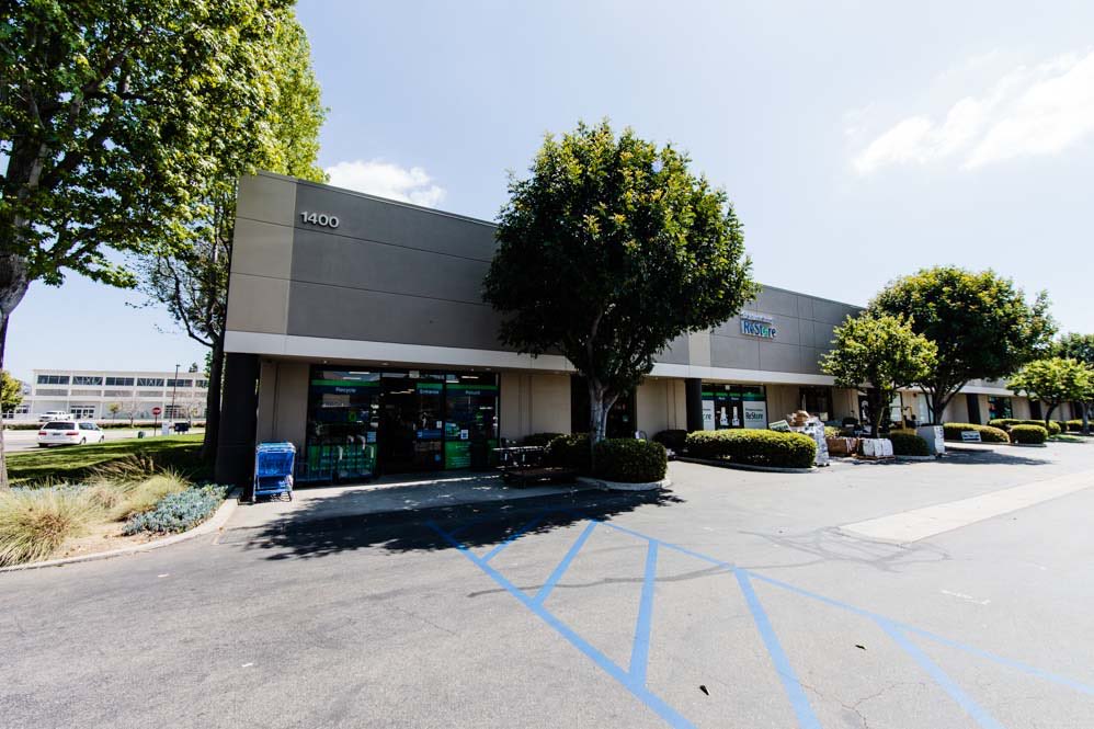 McFadden Place: Building entry