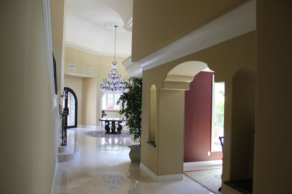 Stone chateau, photo 3 of 10