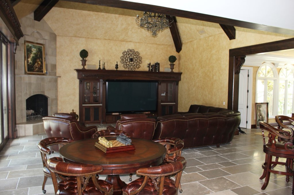 Stone chateau, photo 6 of 10