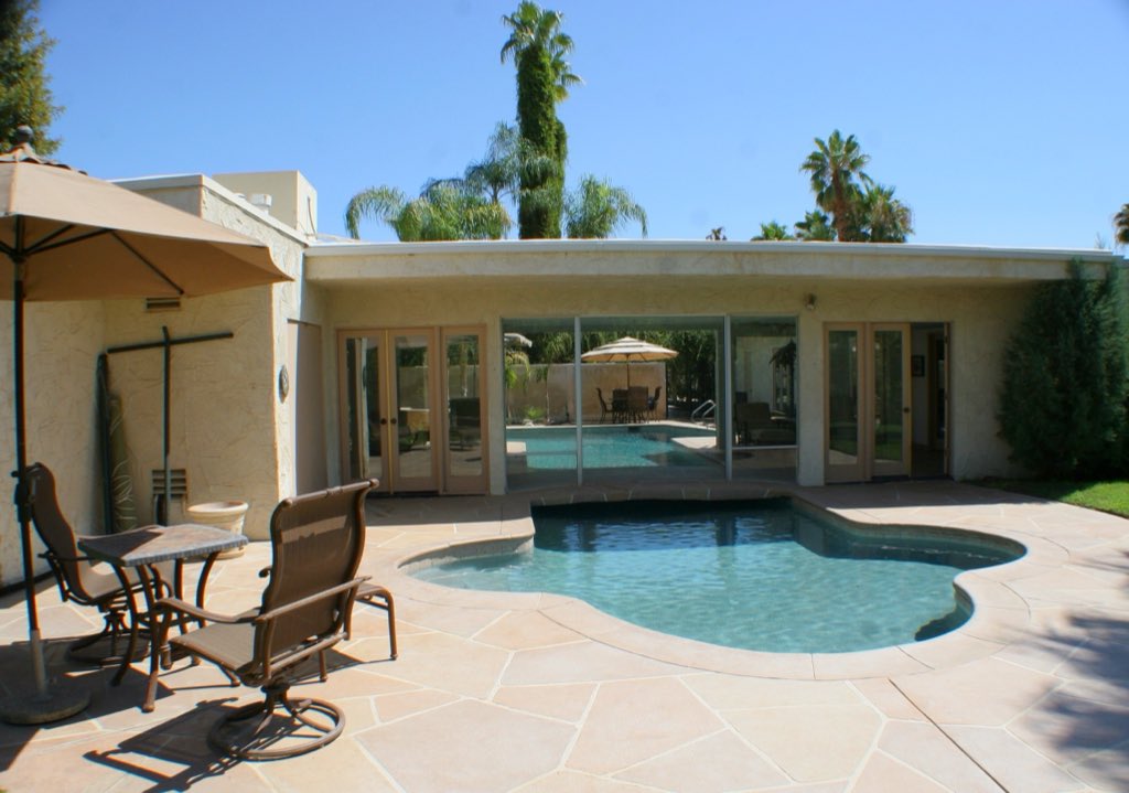 Exteriors & outdoor rooms, photo 2 of 13