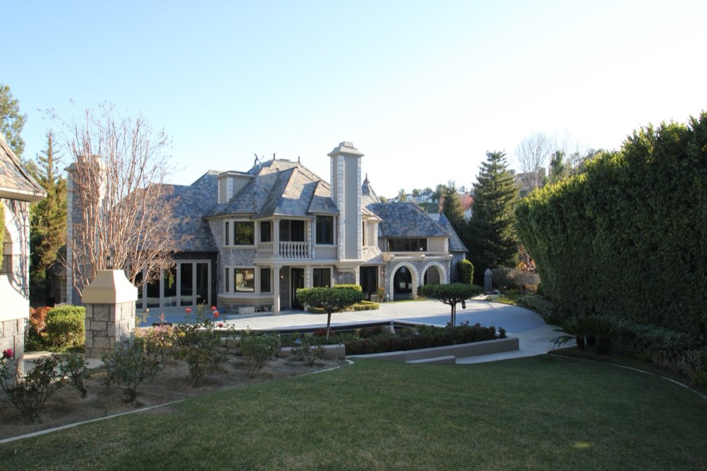 Exteriors & outdoor rooms, photo 4 of 13