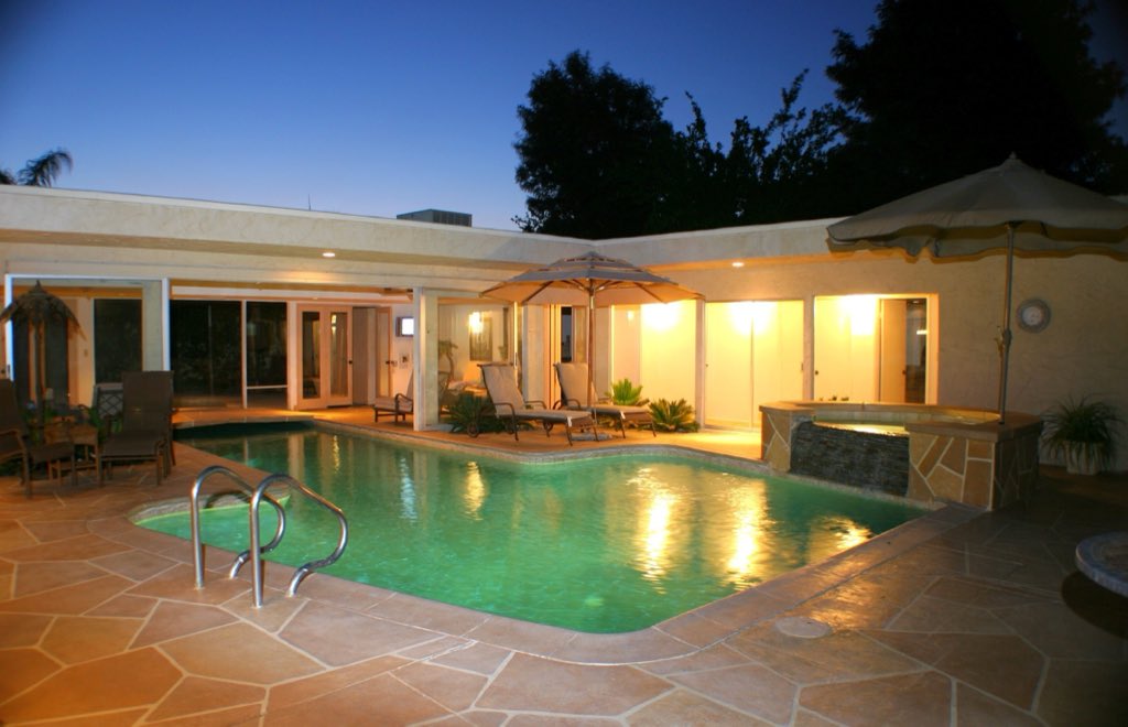 Exteriors & outdoor rooms, photo 7 of 13