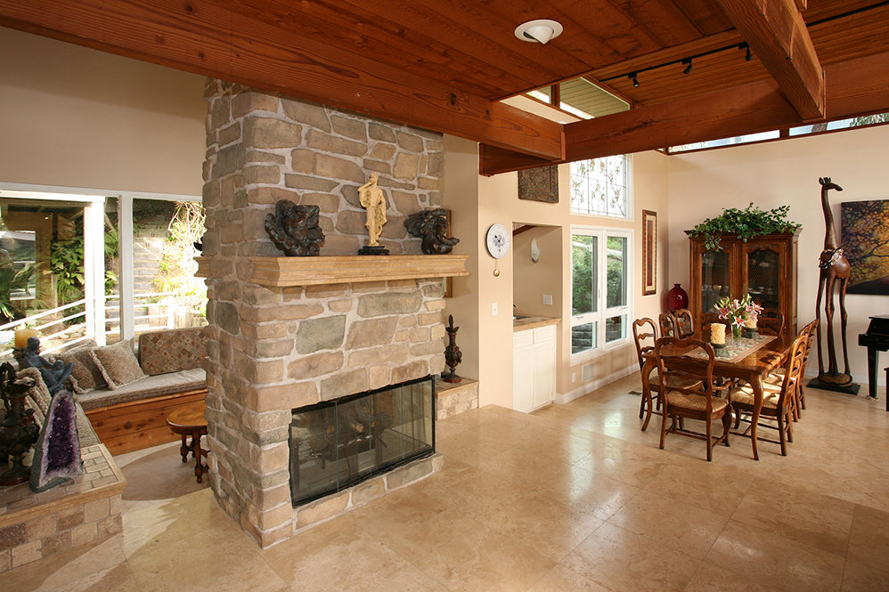 Mid-century hillside, photo 4 of 15