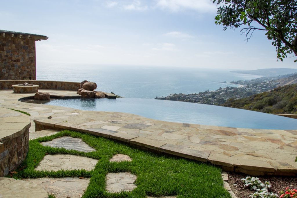 Laguna Beach hillside estate, photo 28 of 39