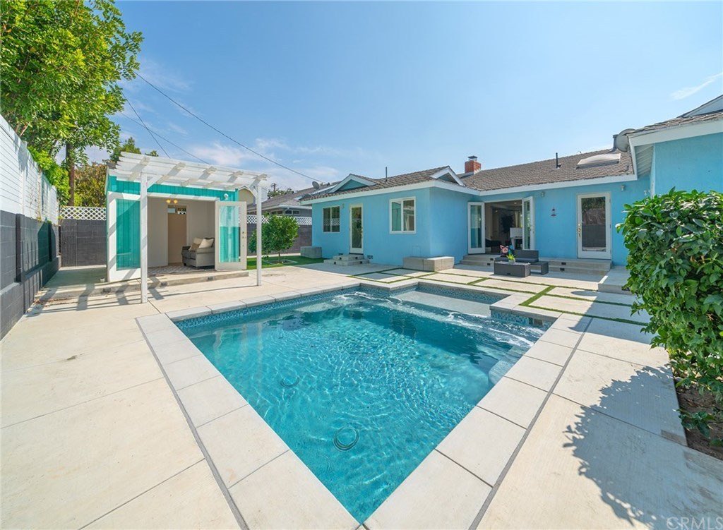 Poolside cottage and casita, photo 5 of 7